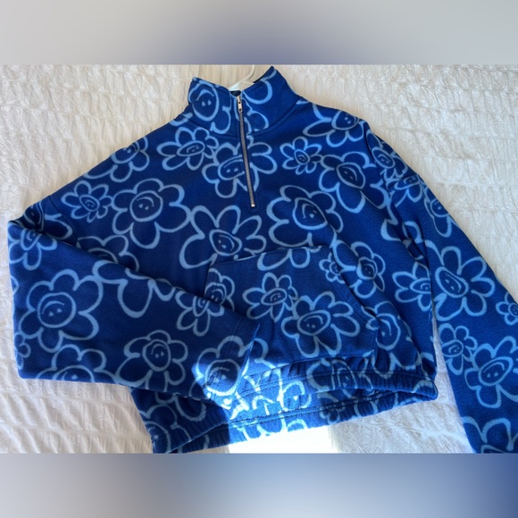 Women’s Forever 21 Cropped Fleece Quarter Zip Size Large - Picture 4 of 6